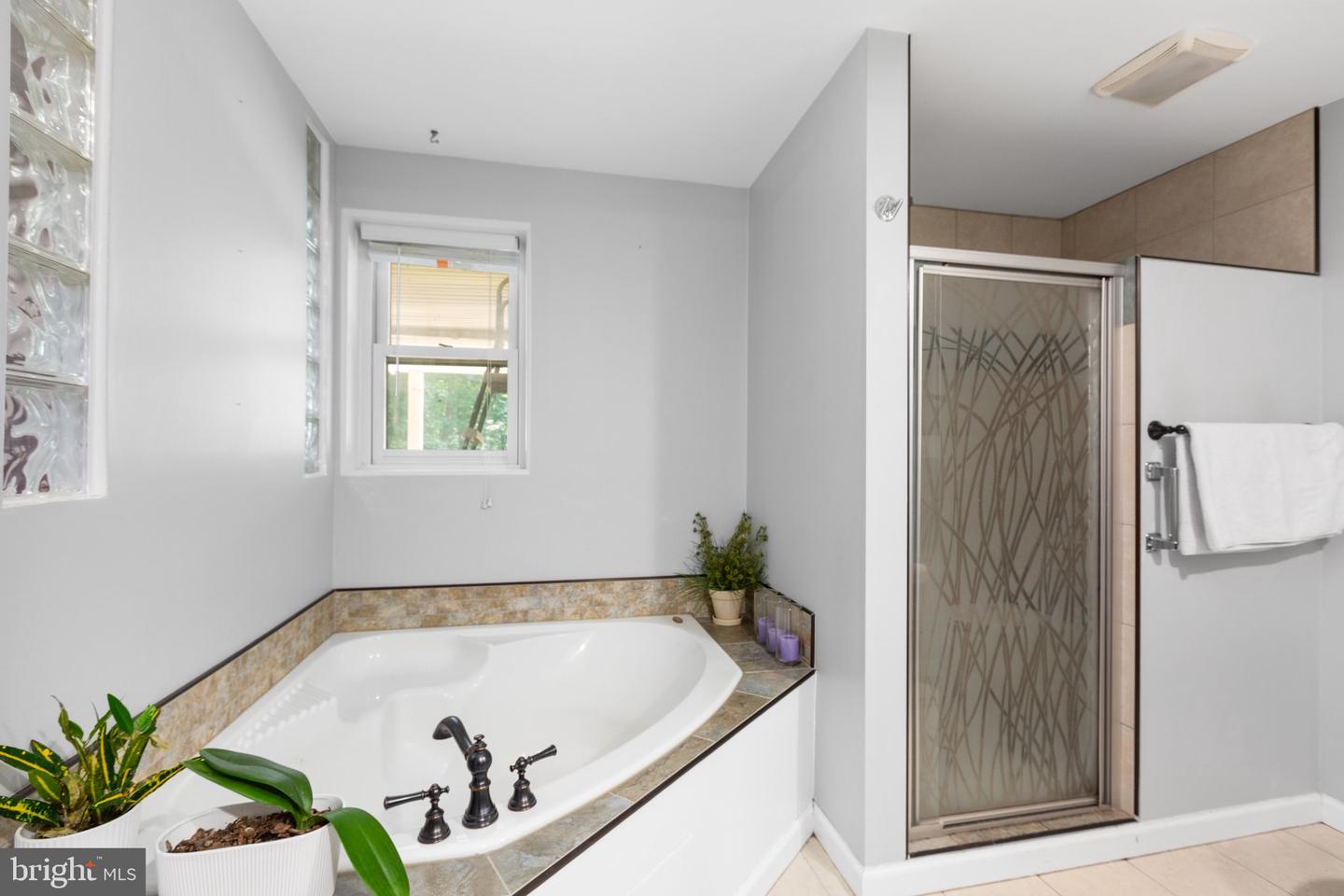 11428 ORANGE PLANK RD, LOCUST GROVE, Virginia 22508, 4 Bedrooms Bedrooms, ,2 BathroomsBathrooms,Residential,For sale,11428 ORANGE PLANK RD,VASP2033552 MLS # VASP2033552
