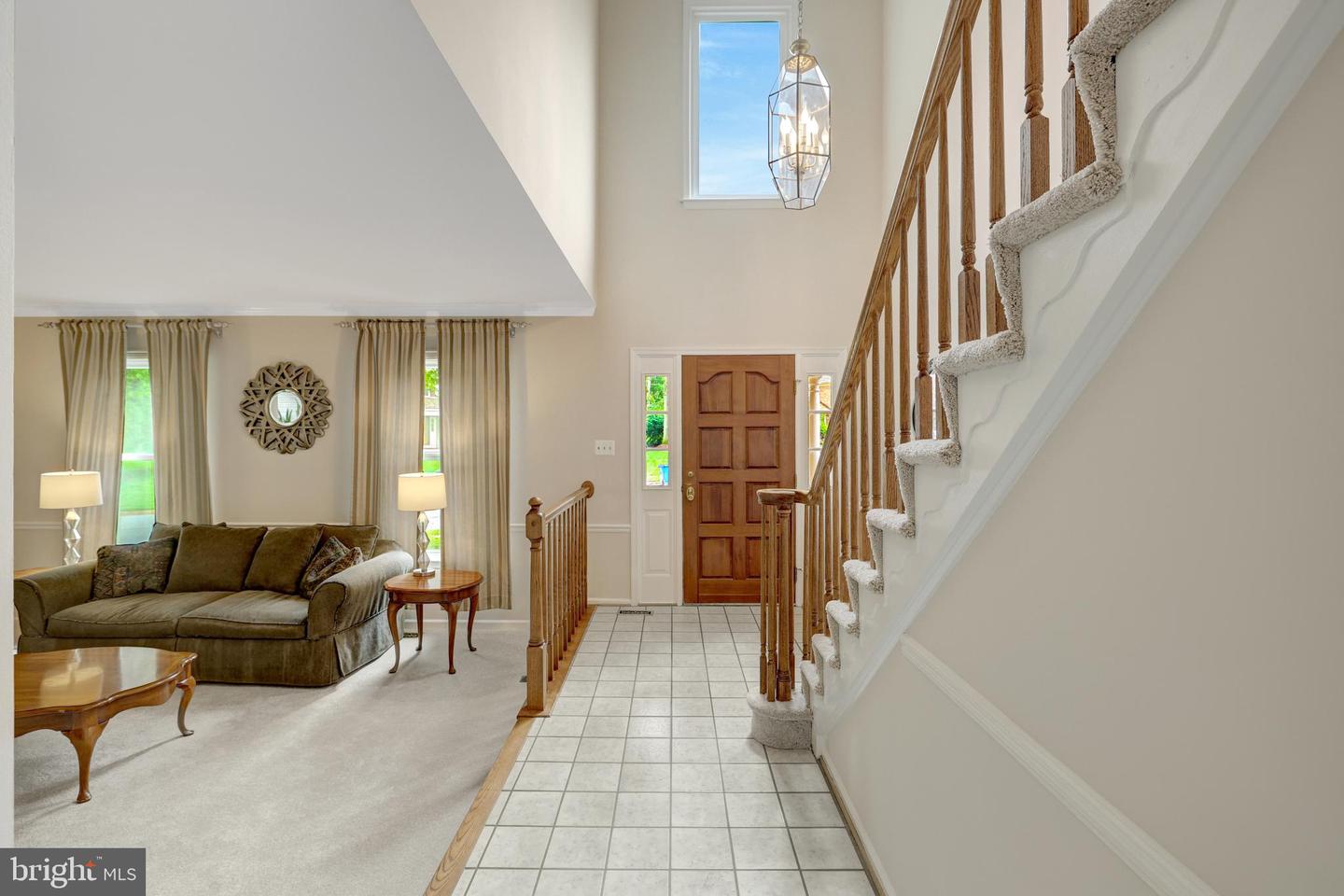 2982 FRANKLIN OAKS DR, HERNDON, Virginia 20171, 4 Bedrooms Bedrooms, ,2 BathroomsBathrooms,Residential,For sale,2982 FRANKLIN OAKS DR,VAFX2244914 MLS # VAFX2244914