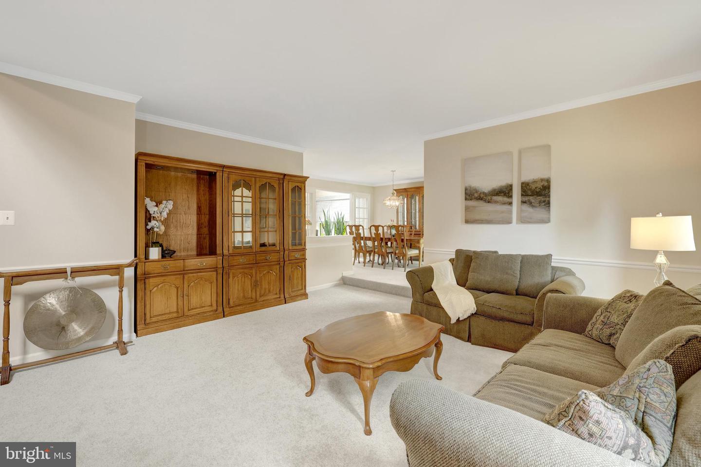 2982 FRANKLIN OAKS DR, HERNDON, Virginia 20171, 4 Bedrooms Bedrooms, ,2 BathroomsBathrooms,Residential,For sale,2982 FRANKLIN OAKS DR,VAFX2244914 MLS # VAFX2244914
