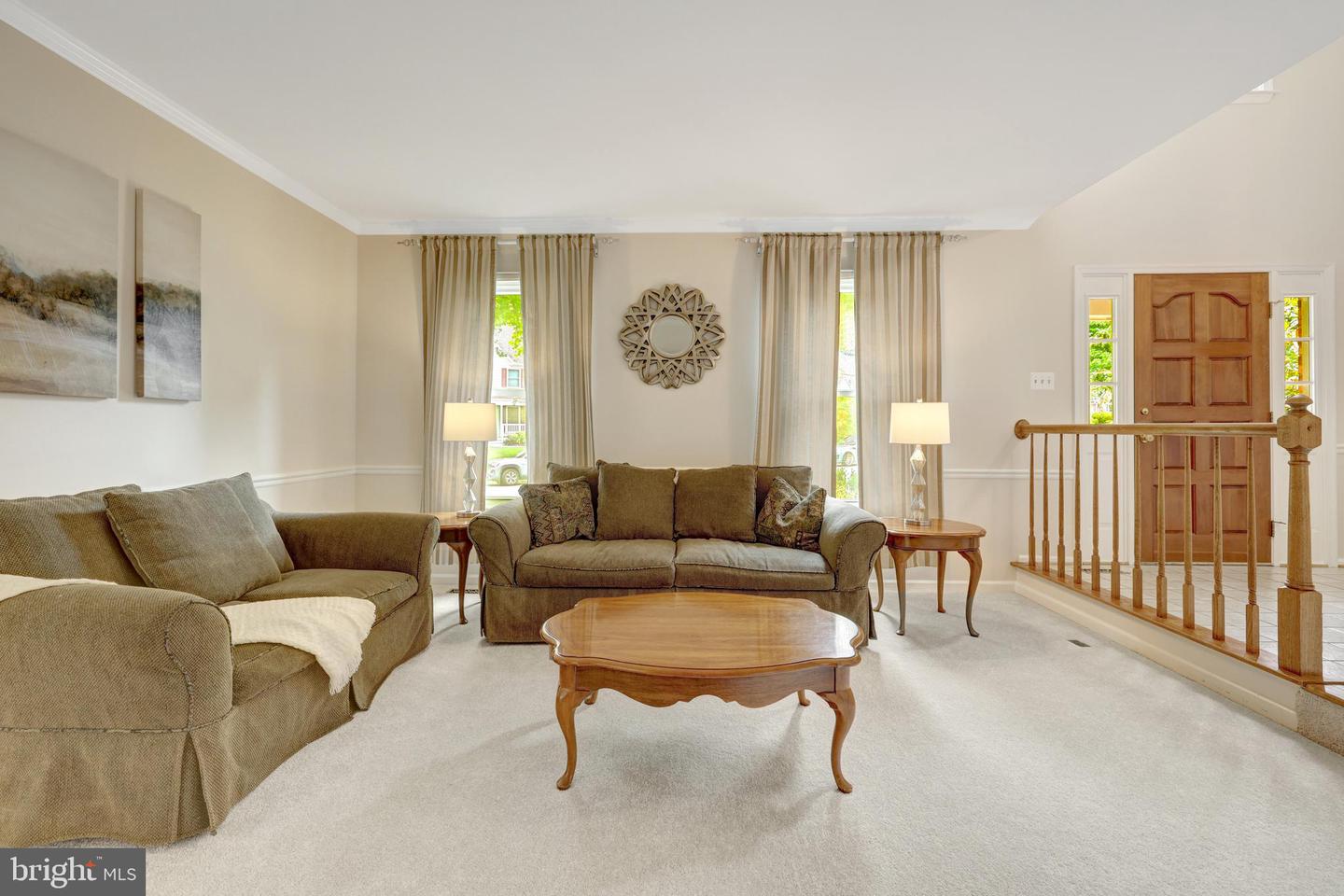 2982 FRANKLIN OAKS DR, HERNDON, Virginia 20171, 4 Bedrooms Bedrooms, ,2 BathroomsBathrooms,Residential,For sale,2982 FRANKLIN OAKS DR,VAFX2244914 MLS # VAFX2244914