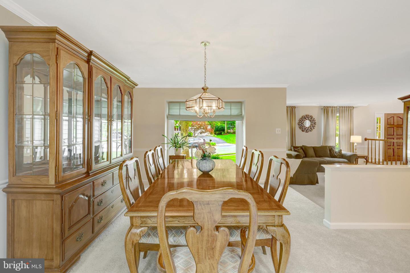 2982 FRANKLIN OAKS DR, HERNDON, Virginia 20171, 4 Bedrooms Bedrooms, ,2 BathroomsBathrooms,Residential,For sale,2982 FRANKLIN OAKS DR,VAFX2244914 MLS # VAFX2244914