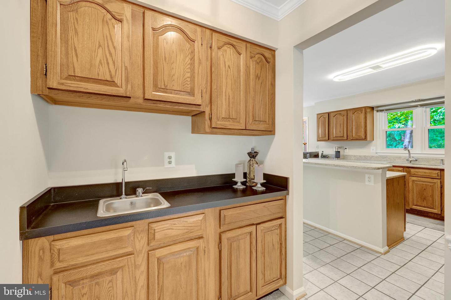 2982 FRANKLIN OAKS DR, HERNDON, Virginia 20171, 4 Bedrooms Bedrooms, ,2 BathroomsBathrooms,Residential,For sale,2982 FRANKLIN OAKS DR,VAFX2244914 MLS # VAFX2244914