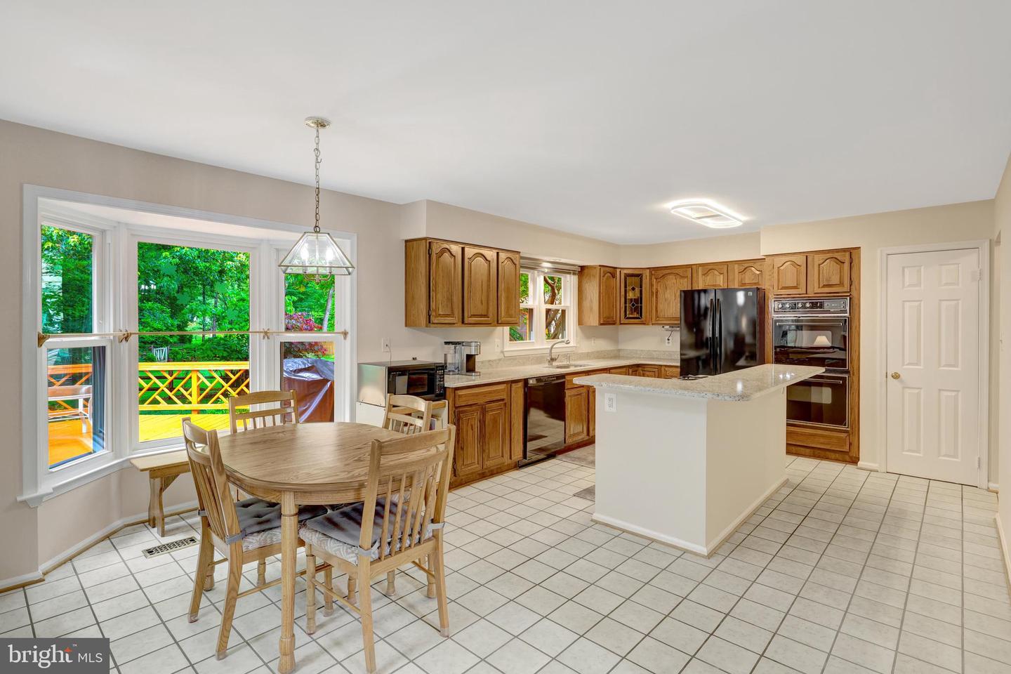 2982 FRANKLIN OAKS DR, HERNDON, Virginia 20171, 4 Bedrooms Bedrooms, ,2 BathroomsBathrooms,Residential,For sale,2982 FRANKLIN OAKS DR,VAFX2244914 MLS # VAFX2244914