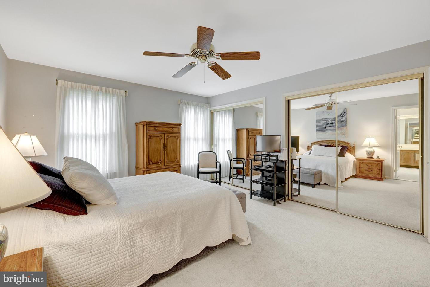 2982 FRANKLIN OAKS DR, HERNDON, Virginia 20171, 4 Bedrooms Bedrooms, ,2 BathroomsBathrooms,Residential,For sale,2982 FRANKLIN OAKS DR,VAFX2244914 MLS # VAFX2244914