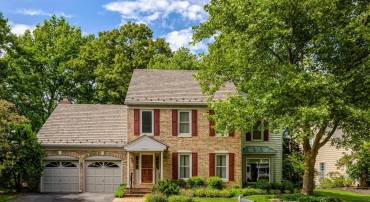 2982 FRANKLIN OAKS DR, HERNDON, Virginia 20171, 4 Bedrooms Bedrooms, ,2 BathroomsBathrooms,Residential,For sale,2982 FRANKLIN OAKS DR,VAFX2244914 MLS # VAFX2244914