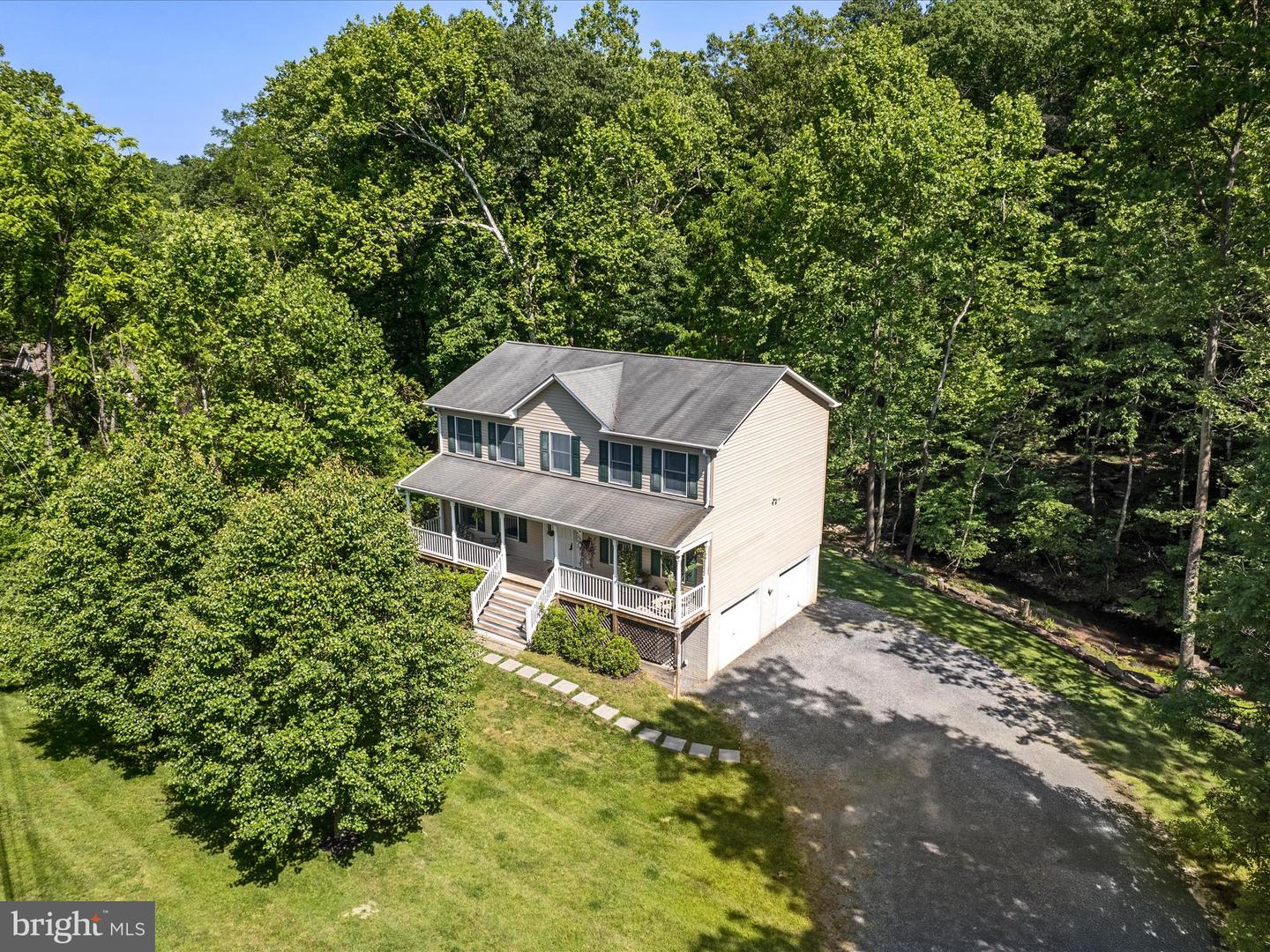1205 LAKEVIEW DR, CROSS JUNCTION, Virginia 22625, 4 Bedrooms Bedrooms, ,2 BathroomsBathrooms,Residential,For sale,1205 LAKEVIEW DR,VAFV2034614 MLS # VAFV2034614