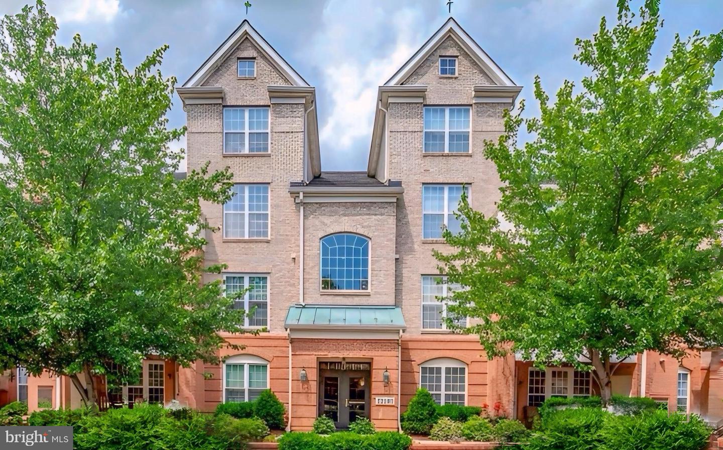12180 ABINGTON HALL PL #104, RESTON, Virginia 20190, 2 Bedrooms Bedrooms, ,2 BathroomsBathrooms,Residential,For sale,12180 ABINGTON HALL PL #104,VAFX2245062 MLS # VAFX2245062