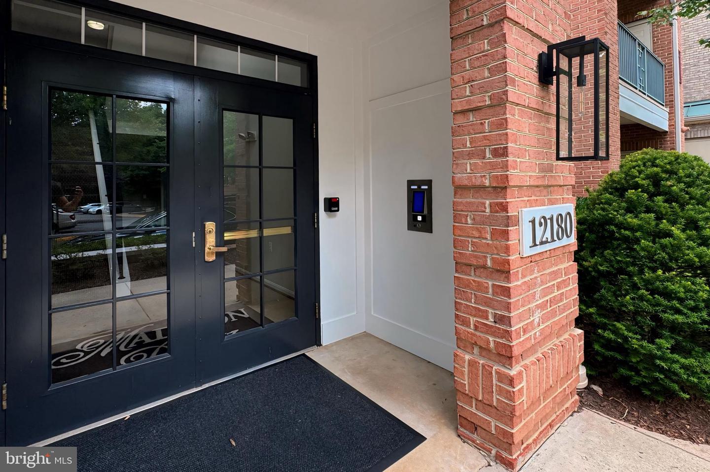 12180 ABINGTON HALL PL #104, RESTON, Virginia 20190, 2 Bedrooms Bedrooms, ,2 BathroomsBathrooms,Residential,For sale,12180 ABINGTON HALL PL #104,VAFX2245062 MLS # VAFX2245062
