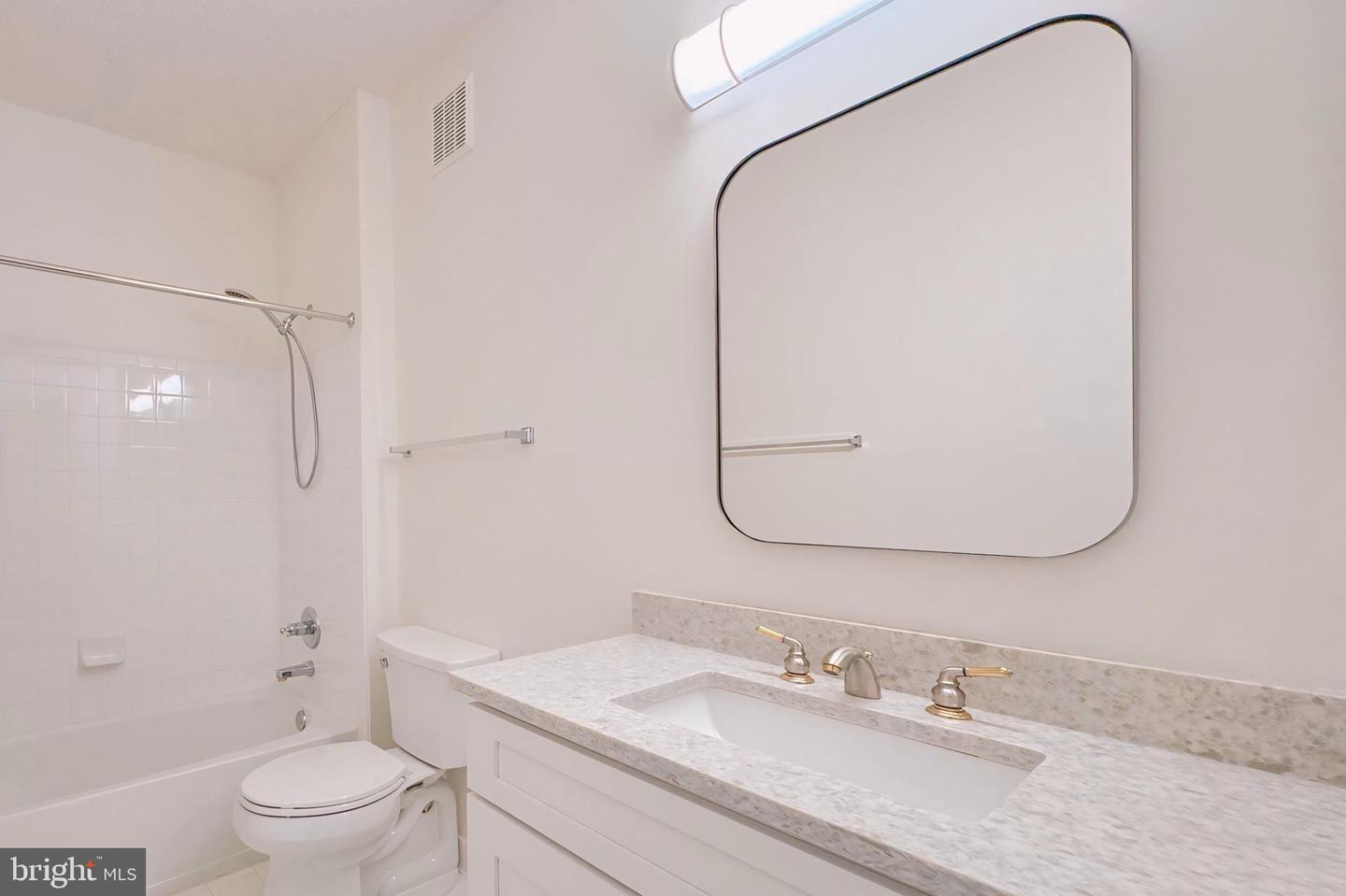 12180 ABINGTON HALL PL #104, RESTON, Virginia 20190, 2 Bedrooms Bedrooms, ,2 BathroomsBathrooms,Residential,For sale,12180 ABINGTON HALL PL #104,VAFX2245062 MLS # VAFX2245062