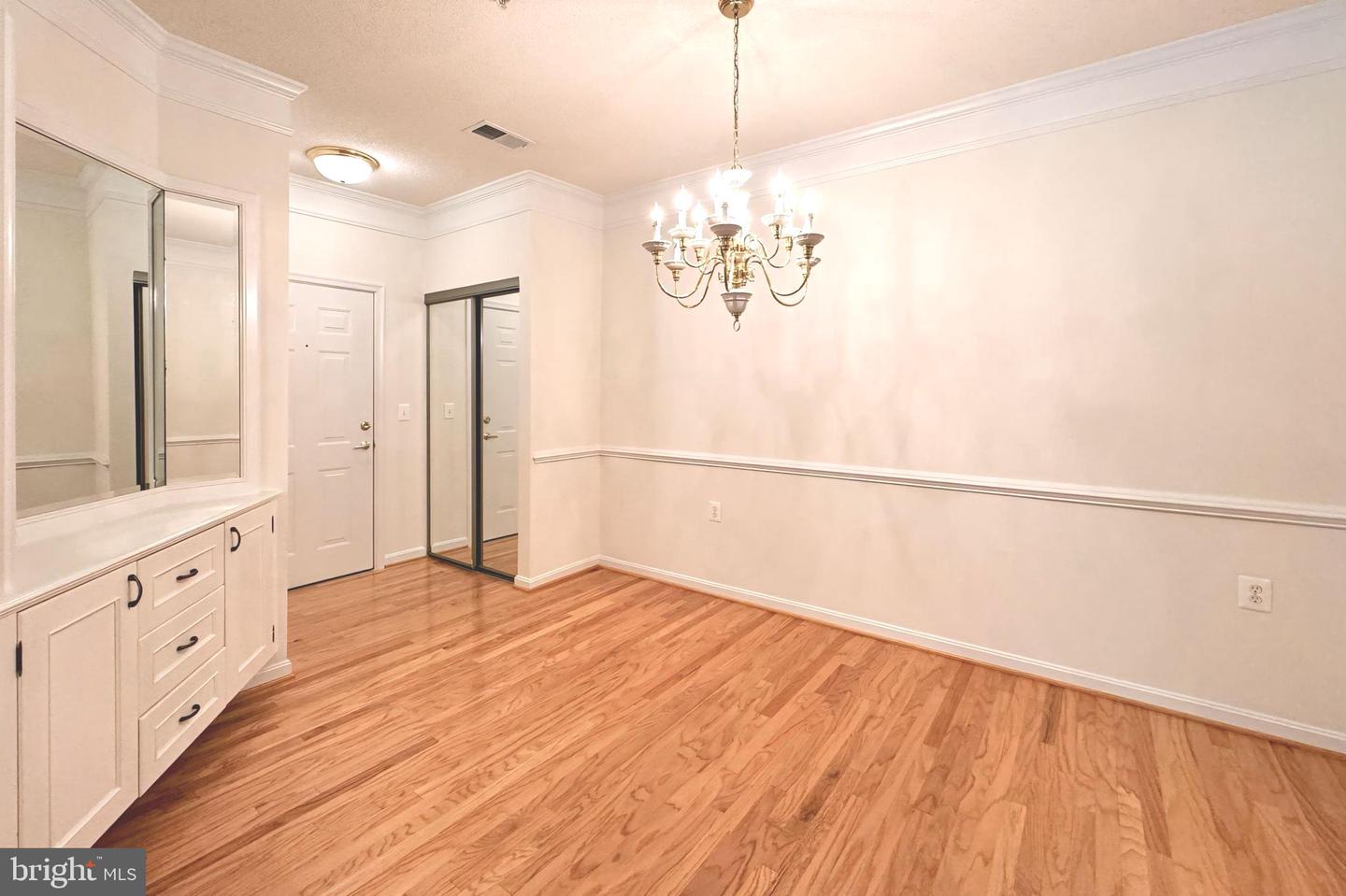 12180 ABINGTON HALL PL #104, RESTON, Virginia 20190, 2 Bedrooms Bedrooms, ,2 BathroomsBathrooms,Residential,For sale,12180 ABINGTON HALL PL #104,VAFX2245062 MLS # VAFX2245062