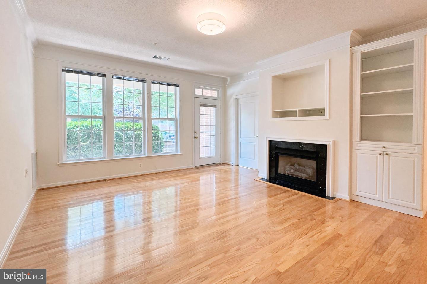 12180 ABINGTON HALL PL #104, RESTON, Virginia 20190, 2 Bedrooms Bedrooms, ,2 BathroomsBathrooms,Residential,For sale,12180 ABINGTON HALL PL #104,VAFX2245062 MLS # VAFX2245062