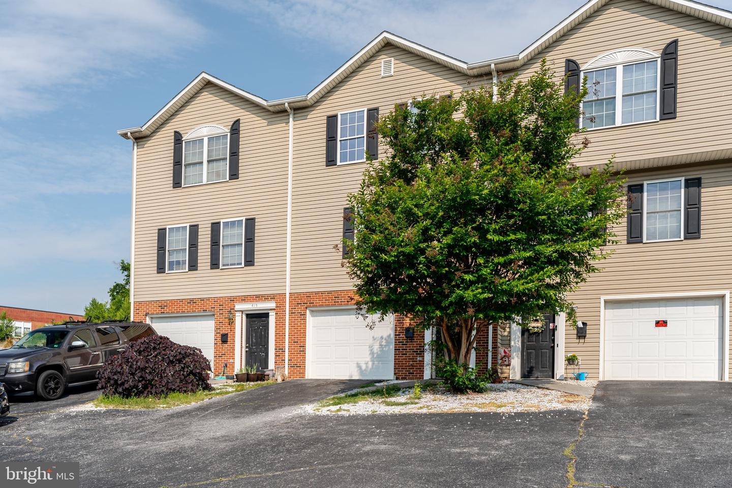 417 MARYLAND AVE, SHENANDOAH, Virginia 22849, 3 Bedrooms Bedrooms, ,2 BathroomsBathrooms,Residential,For sale,417 MARYLAND AVE,VAPA2005004 MLS # VAPA2005004