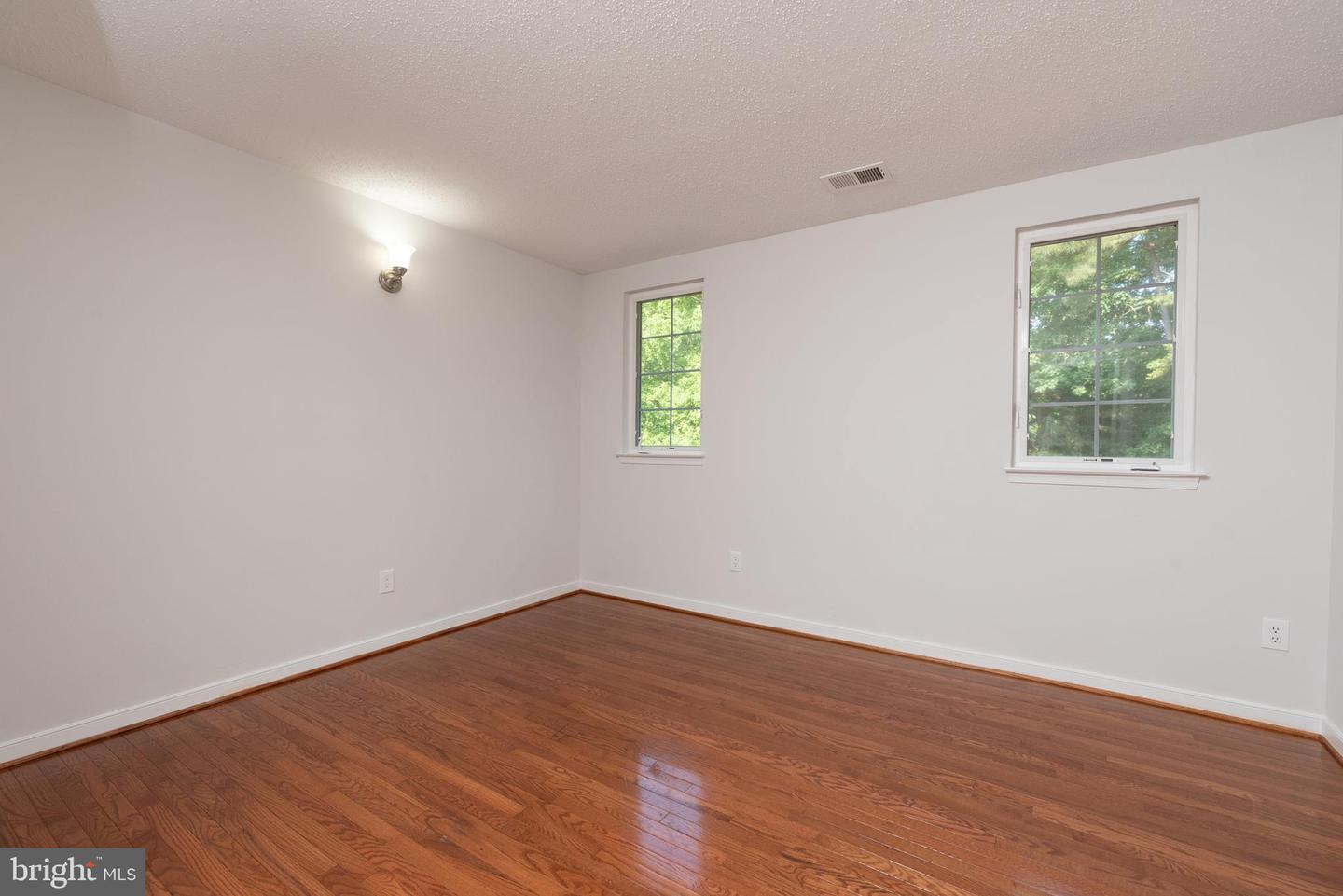 1332 ARBOR RIDGE LN, RICHMOND, Virginia 23223, 4 Bedrooms Bedrooms, ,2 BathroomsBathrooms,Residential,For sale,1332 ARBOR RIDGE LN,VAHN2000954 MLS # VAHN2000954