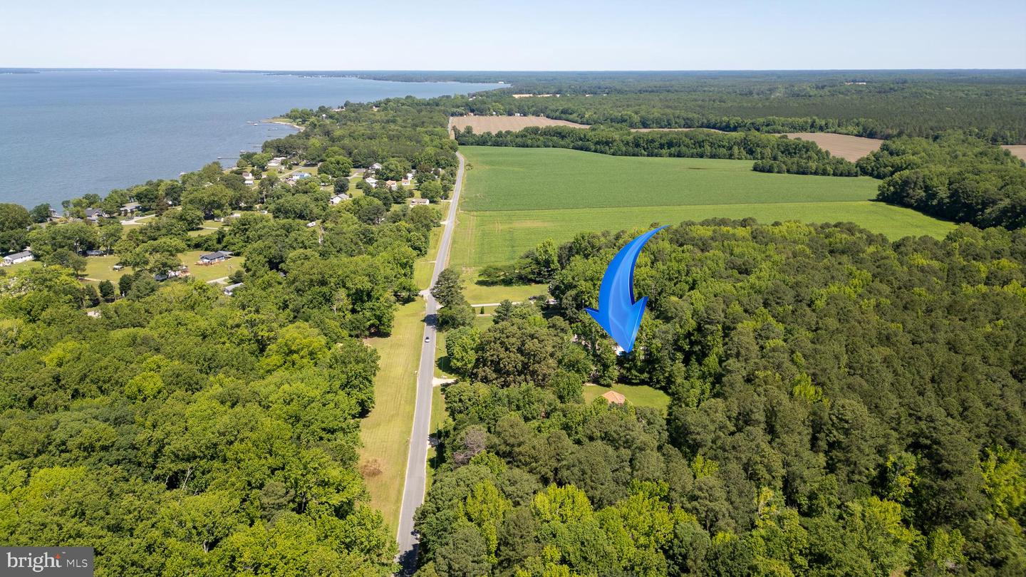 1041 GRANVILLE BAY RD, LANCASTER, Virginia 22503, 4 Bedrooms Bedrooms, 4 Rooms Rooms,3 BathroomsBathrooms,Residential,For sale,1041 GRANVILLE BAY RD,VALV2000830 MLS # VALV2000830