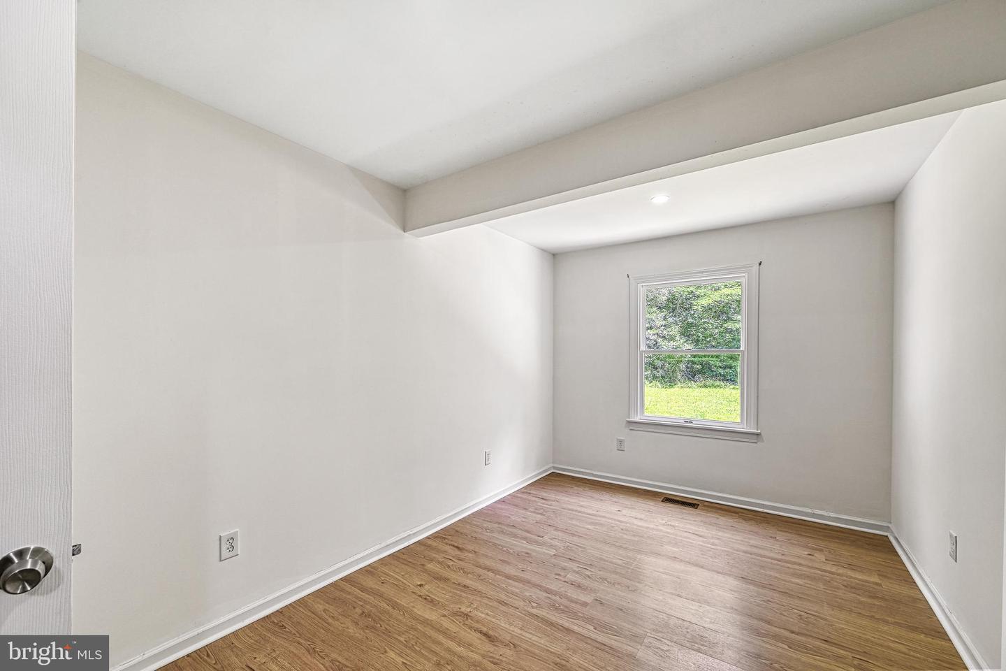 1041 GRANVILLE BAY RD, LANCASTER, Virginia 22503, 4 Bedrooms Bedrooms, 4 Rooms Rooms,3 BathroomsBathrooms,Residential,For sale,1041 GRANVILLE BAY RD,VALV2000830 MLS # VALV2000830