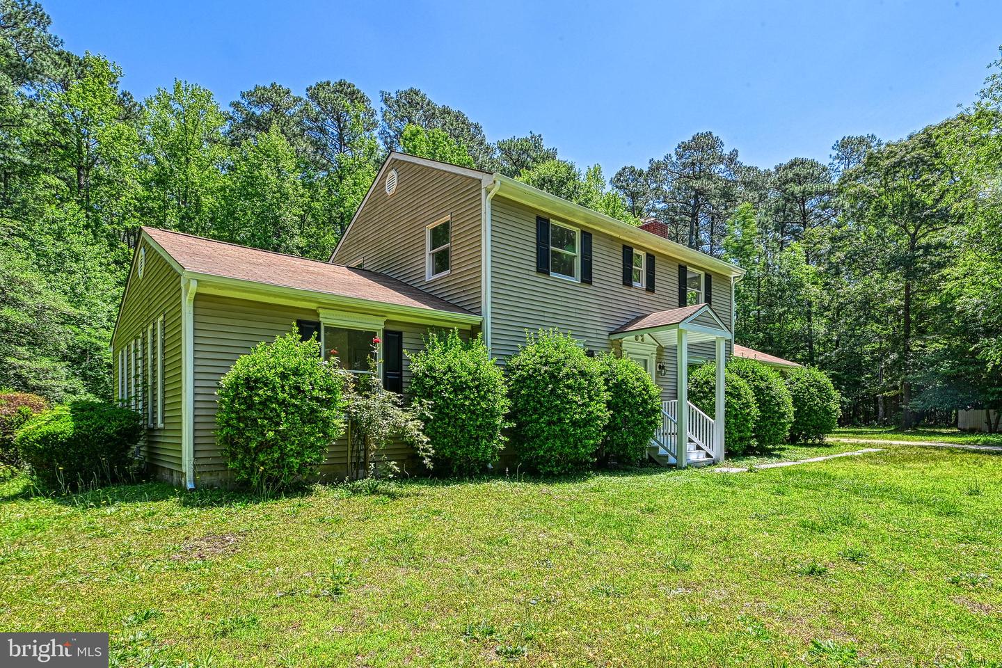 1041 GRANVILLE BAY RD, LANCASTER, Virginia 22503, 4 Bedrooms Bedrooms, 4 Rooms Rooms,3 BathroomsBathrooms,Residential,For sale,1041 GRANVILLE BAY RD,VALV2000830 MLS # VALV2000830