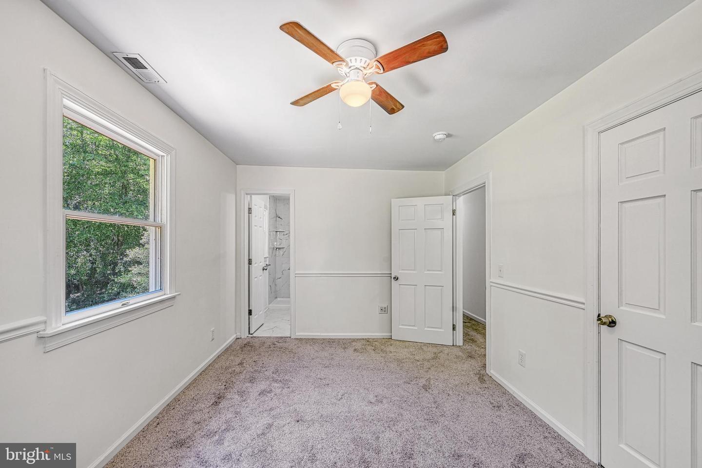 1041 GRANVILLE BAY RD, LANCASTER, Virginia 22503, 4 Bedrooms Bedrooms, 4 Rooms Rooms,3 BathroomsBathrooms,Residential,For sale,1041 GRANVILLE BAY RD,VALV2000830 MLS # VALV2000830
