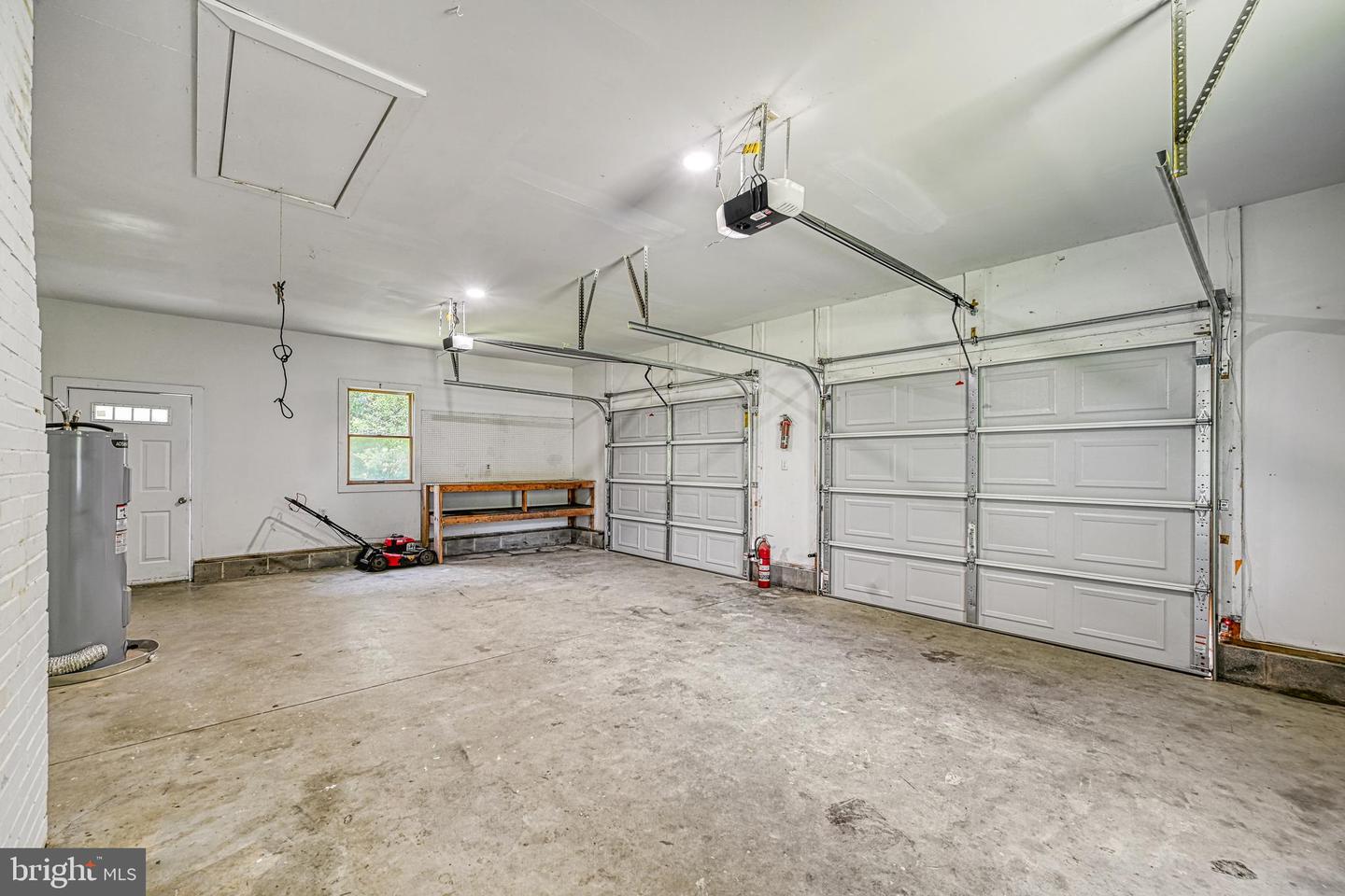 1041 GRANVILLE BAY RD, LANCASTER, Virginia 22503, 4 Bedrooms Bedrooms, 4 Rooms Rooms,3 BathroomsBathrooms,Residential,For sale,1041 GRANVILLE BAY RD,VALV2000830 MLS # VALV2000830