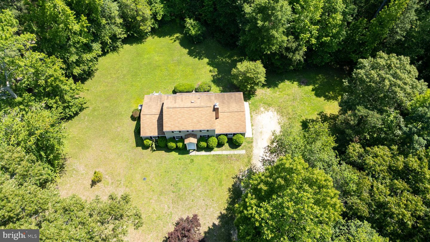 1041 GRANVILLE BAY RD, LANCASTER, Virginia 22503, 4 Bedrooms Bedrooms, 4 Rooms Rooms,3 BathroomsBathrooms,Residential,For sale,1041 GRANVILLE BAY RD,VALV2000830 MLS # VALV2000830