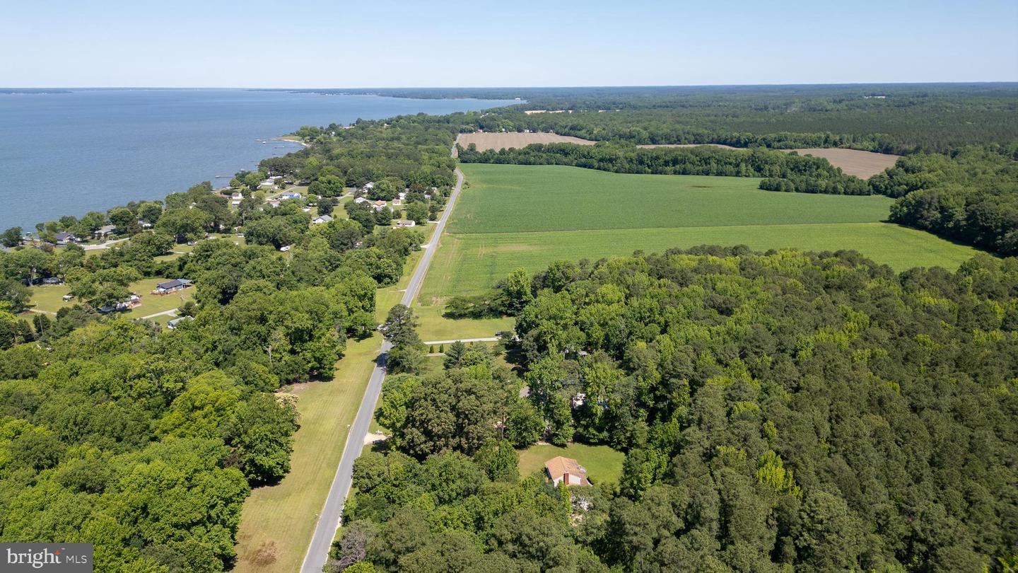 1041 GRANVILLE BAY RD, LANCASTER, Virginia 22503, 4 Bedrooms Bedrooms, 4 Rooms Rooms,3 BathroomsBathrooms,Residential,For sale,1041 GRANVILLE BAY RD,VALV2000830 MLS # VALV2000830