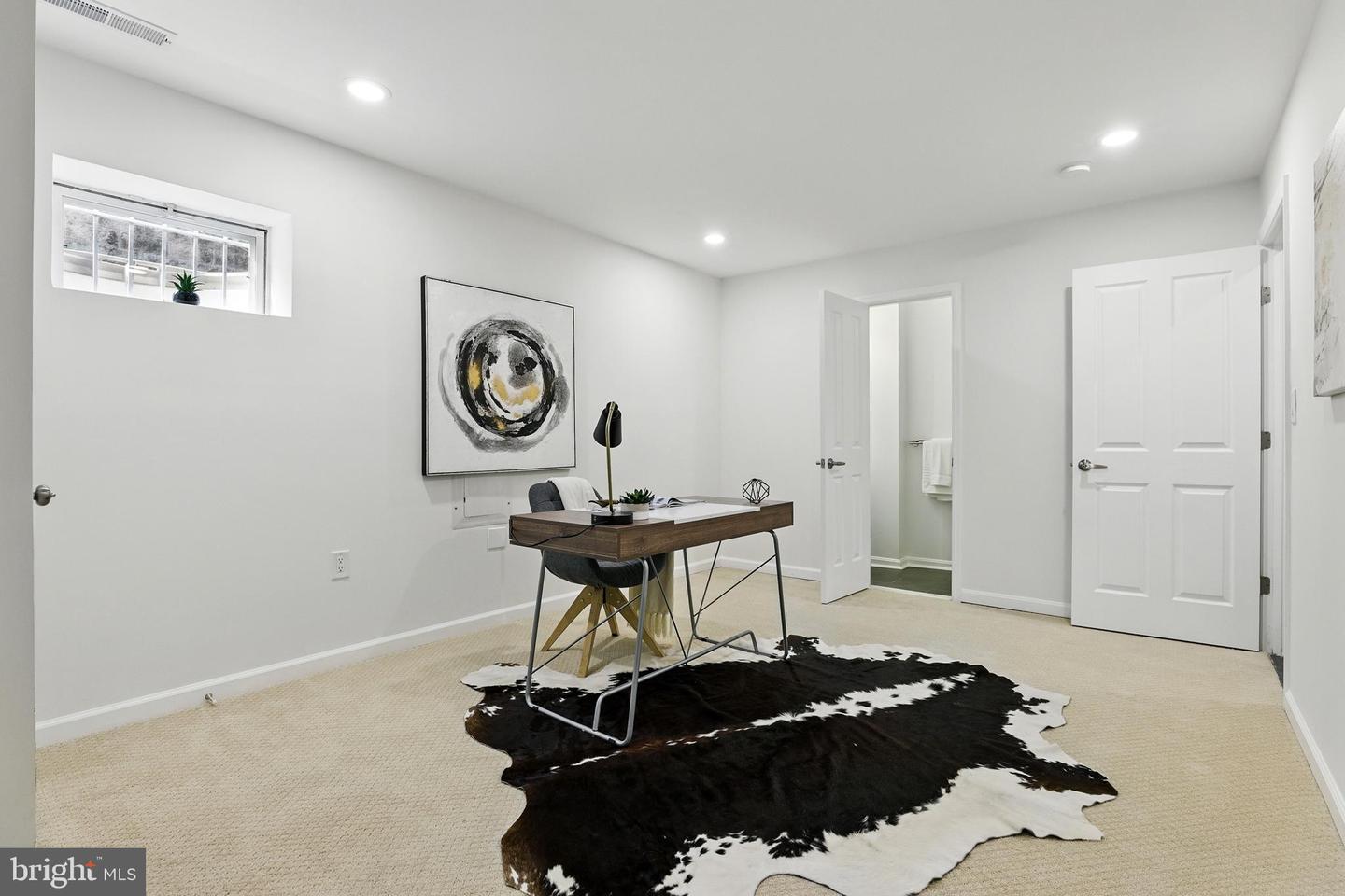 402 WOODCREST DR SE, WASHINGTON, District Of Columbia 20032, 4 Bedrooms Bedrooms, ,2 BathroomsBathrooms,Residential,For sale,402 WOODCREST DR SE,DCDC2204684 MLS # DCDC2204684
