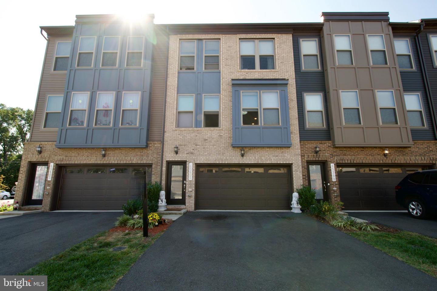 45401 DAVENO SQ, STERLING, Virginia 20164, 5 Bedrooms Bedrooms, ,4 BathroomsBathrooms,Residential,For sale,45401 DAVENO SQ,VALO2098900 MLS # VALO2098900