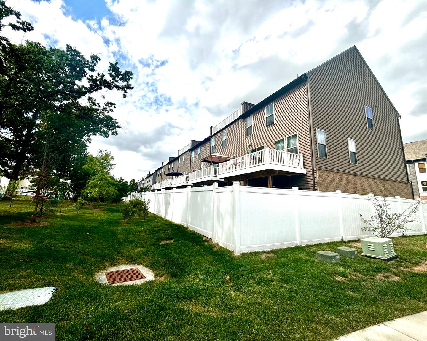 45401 DAVENO SQ, STERLING, Virginia 20164, 5 Bedrooms Bedrooms, ,4 BathroomsBathrooms,Residential,For sale,45401 DAVENO SQ,VALO2098900 MLS # VALO2098900