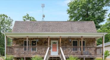305 WINCHESTER DR, WINCHESTER, Virginia 22602, 2 Bedrooms Bedrooms, ,2 BathroomsBathrooms,Residential,For sale,305 WINCHESTER DR,VAFV2034742 MLS # VAFV2034742