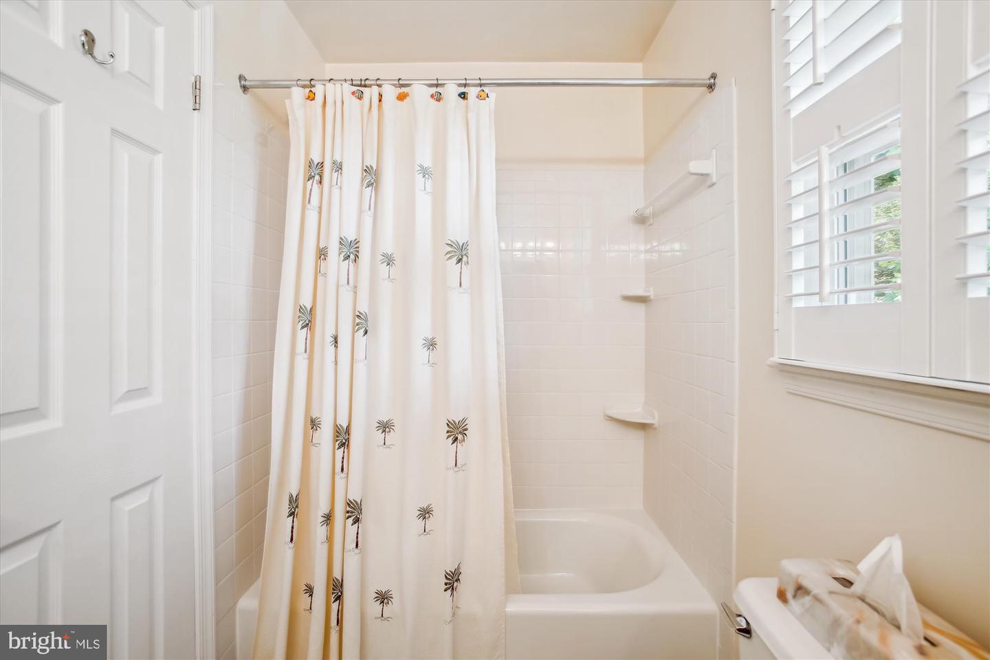 3030 STEVEN MARTIN DR, FAIRFAX, Virginia 22031, 3 Bedrooms Bedrooms, ,2 BathroomsBathrooms,Residential,For sale,3030 STEVEN MARTIN DR,VAFX2246260 MLS # VAFX2246260