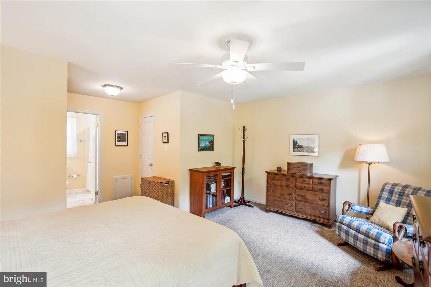 3030 STEVEN MARTIN DR, FAIRFAX, Virginia 22031, 3 Bedrooms Bedrooms, ,2 BathroomsBathrooms,Residential,For sale,3030 STEVEN MARTIN DR,VAFX2246260 MLS # VAFX2246260