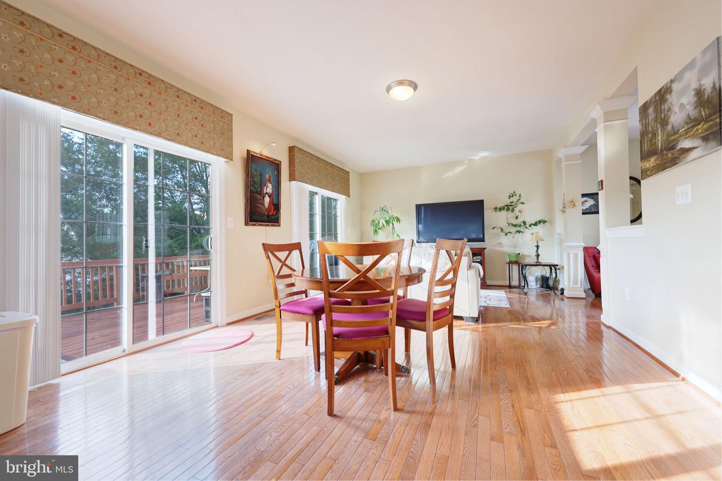 8182 COBBLE POND WAY, MANASSAS, Virginia 20111, 4 Bedrooms Bedrooms, ,3 BathroomsBathrooms,Residential,For sale,8182 COBBLE POND WAY,VAPW2096622 MLS # VAPW2096622