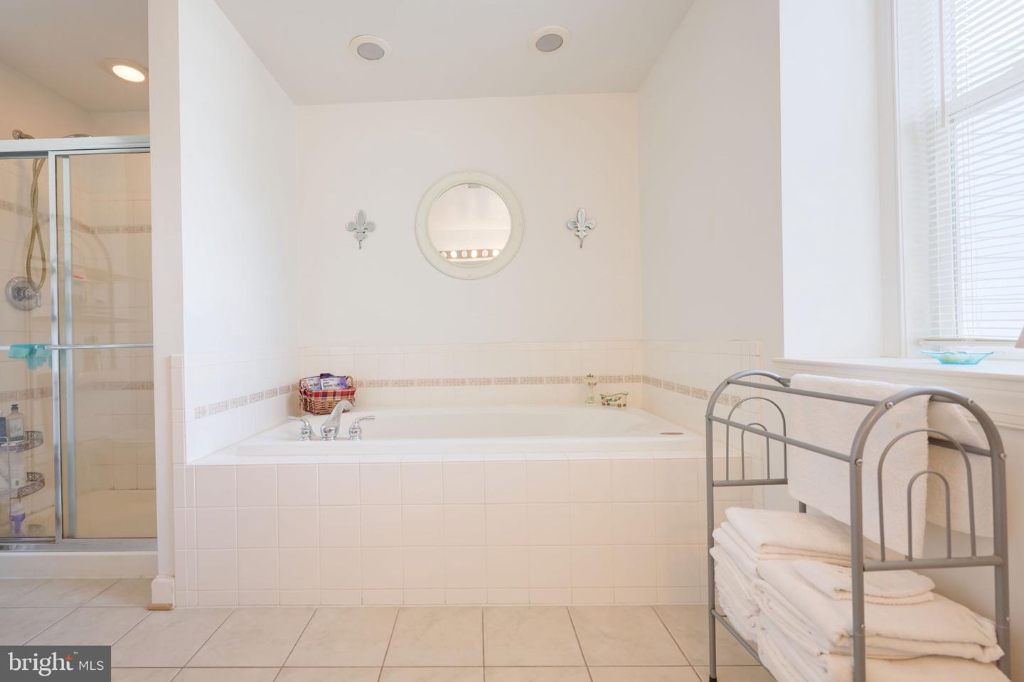 8182 COBBLE POND WAY, MANASSAS, Virginia 20111, 4 Bedrooms Bedrooms, ,3 BathroomsBathrooms,Residential,For sale,8182 COBBLE POND WAY,VAPW2096622 MLS # VAPW2096622