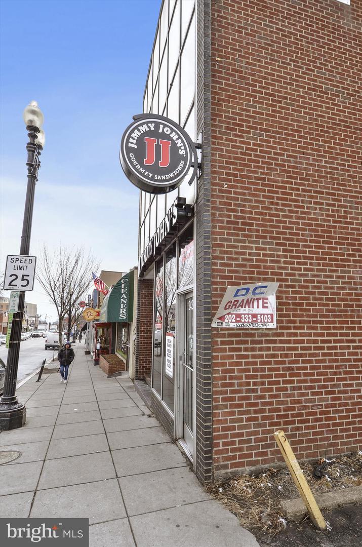 3900 TUNLAW RD NW #118, WASHINGTON, District Of Columbia 20007, 1 Bedroom Bedrooms, ,1 BathroomBathrooms,Residential,For sale,3900 TUNLAW RD NW #118,DCDC2204806 MLS # DCDC2204806