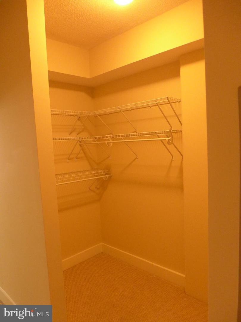 1390 KENYON ST NW #327, WASHINGTON, District Of Columbia 20010, 2 Bedrooms Bedrooms, ,2 BathroomsBathrooms,Residential,For sale,1390 KENYON ST NW #327,DCDC2204826 MLS # DCDC2204826