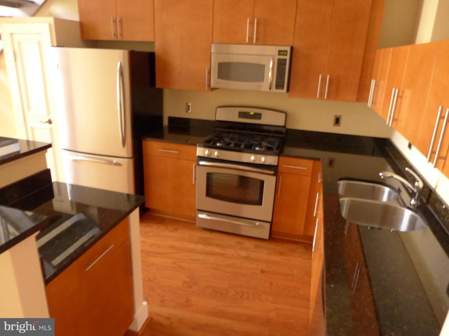 1390 KENYON ST NW #327, WASHINGTON, District Of Columbia 20010, 2 Bedrooms Bedrooms, ,2 BathroomsBathrooms,Residential,For sale,1390 KENYON ST NW #327,DCDC2204826 MLS # DCDC2204826