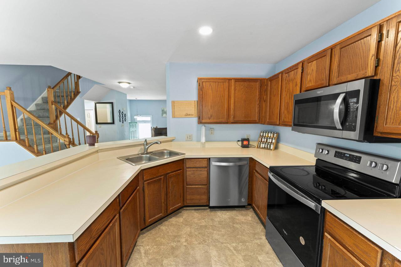304 RUGBY RD, FREDERICKSBURG, Virginia 22406, 3 Bedrooms Bedrooms, ,3 BathroomsBathrooms,Residential,For sale,304 RUGBY RD,VAST2039658 MLS # VAST2039658