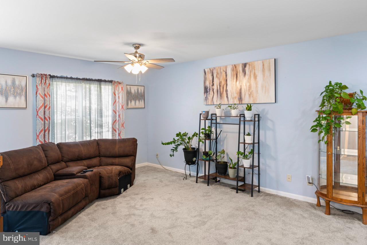 304 RUGBY RD, FREDERICKSBURG, Virginia 22406, 3 Bedrooms Bedrooms, ,3 BathroomsBathrooms,Residential,For sale,304 RUGBY RD,VAST2039658 MLS # VAST2039658