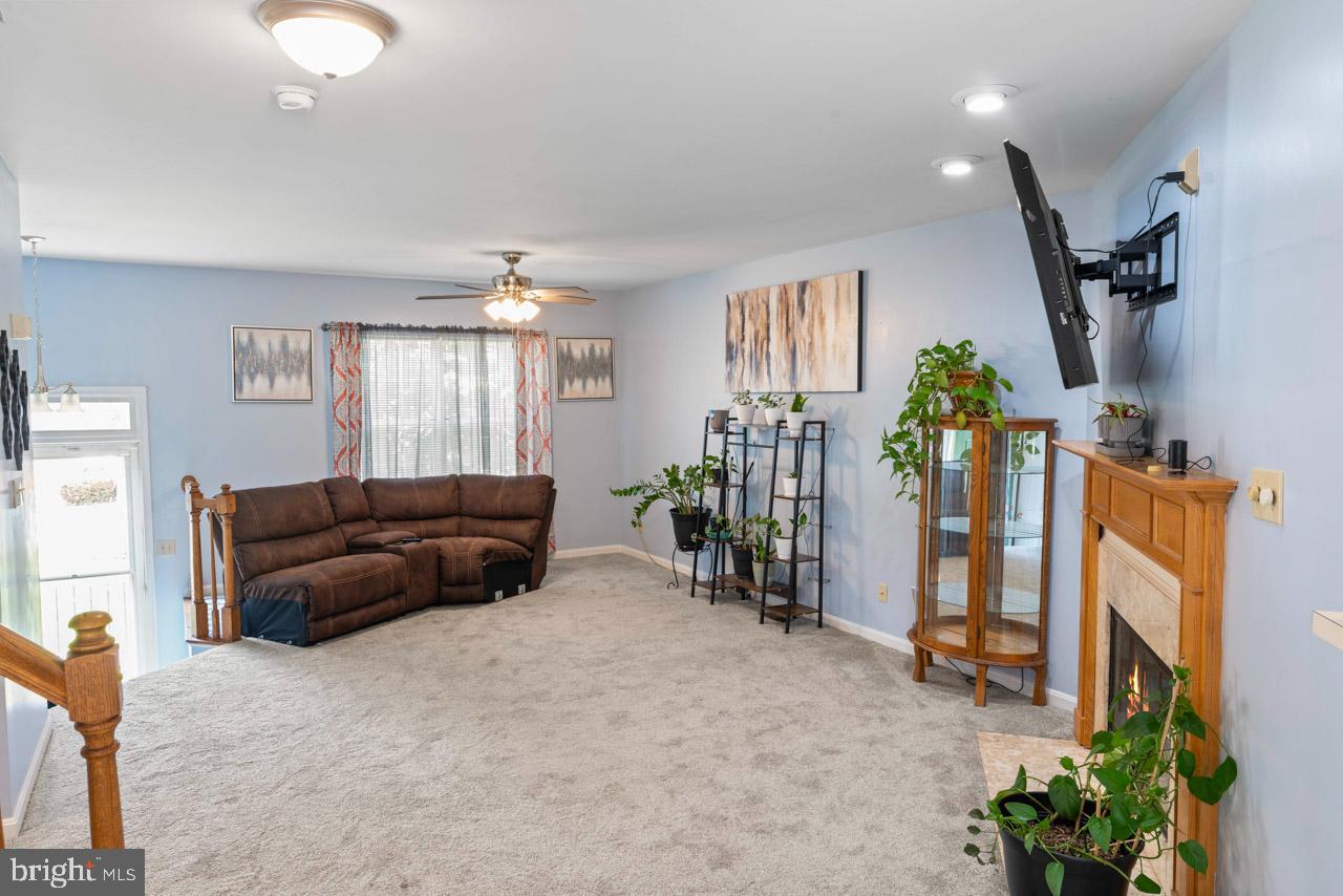 304 RUGBY RD, FREDERICKSBURG, Virginia 22406, 3 Bedrooms Bedrooms, ,3 BathroomsBathrooms,Residential,For sale,304 RUGBY RD,VAST2039658 MLS # VAST2039658