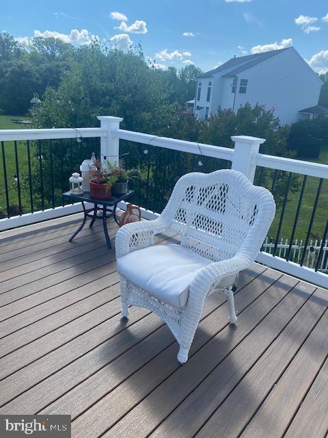 50 HAMSTEAD RD, FREDERICKSBURG, Virginia 22405, 5 Bedrooms Bedrooms, ,3 BathroomsBathrooms,Residential,For sale,50 HAMSTEAD RD,VAST2039660 MLS # VAST2039660
