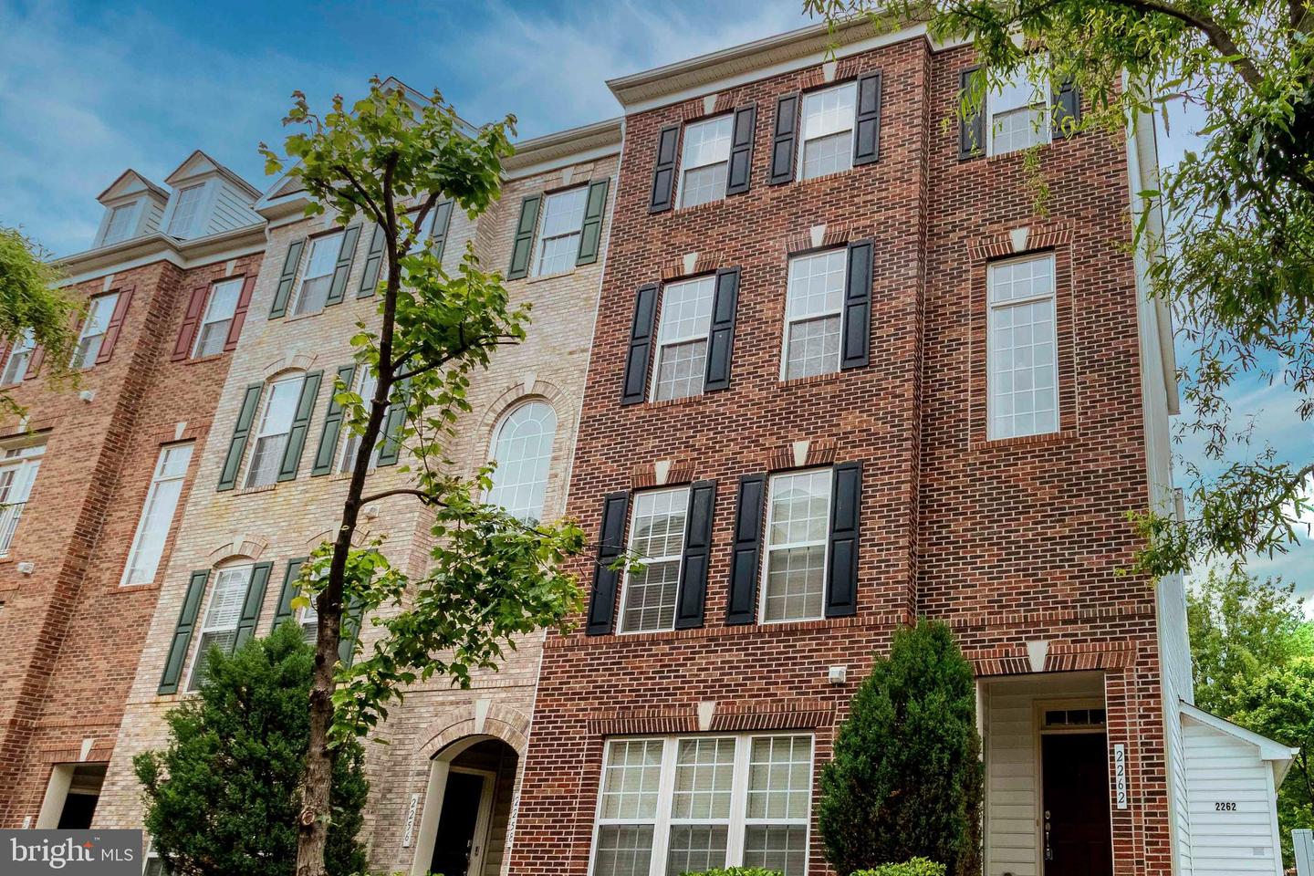 2262 MARGRAF CIR, WOODBRIDGE, Virginia 22191, 3 Bedrooms Bedrooms, ,2 BathroomsBathrooms,Residential,For sale,2262 MARGRAF CIR,VAPW2096662 MLS # VAPW2096662
