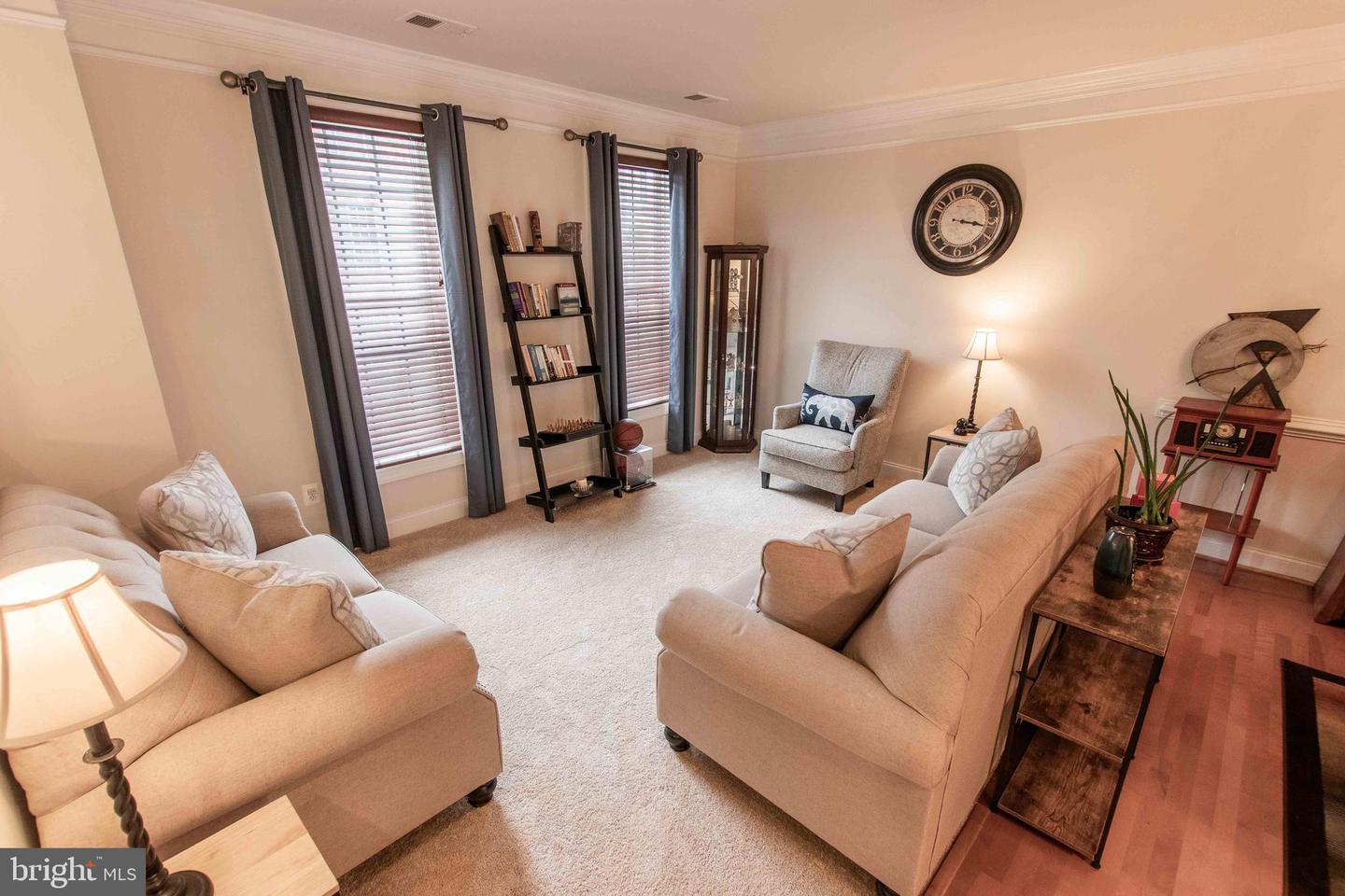 2262 MARGRAF CIR, WOODBRIDGE, Virginia 22191, 3 Bedrooms Bedrooms, ,2 BathroomsBathrooms,Residential,For sale,2262 MARGRAF CIR,VAPW2096662 MLS # VAPW2096662