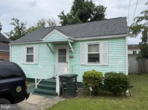 1231 W 27TH ST, NORFOLK, Virginia 23508, 2 Bedrooms Bedrooms, ,1 BathroomBathrooms,Residential,For sale,1231 W 27TH ST,VANF2000076 MLS # VANF2000076