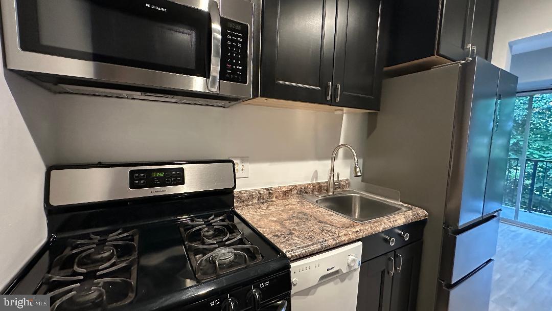12703 LOTTE DR #102, WOODBRIDGE, Virginia 22192, 1 Bedroom Bedrooms, ,1 BathroomBathrooms,Residential,For sale,12703 LOTTE DR #102,VAPW2096670 MLS # VAPW2096670