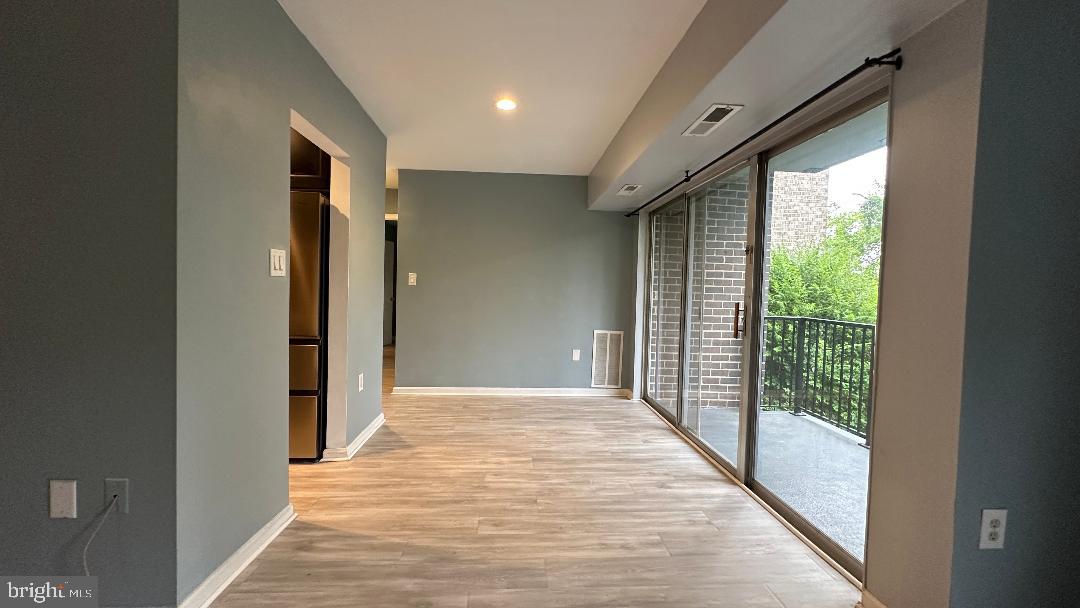 12703 LOTTE DR #102, WOODBRIDGE, Virginia 22192, 1 Bedroom Bedrooms, ,1 BathroomBathrooms,Residential,For sale,12703 LOTTE DR #102,VAPW2096670 MLS # VAPW2096670