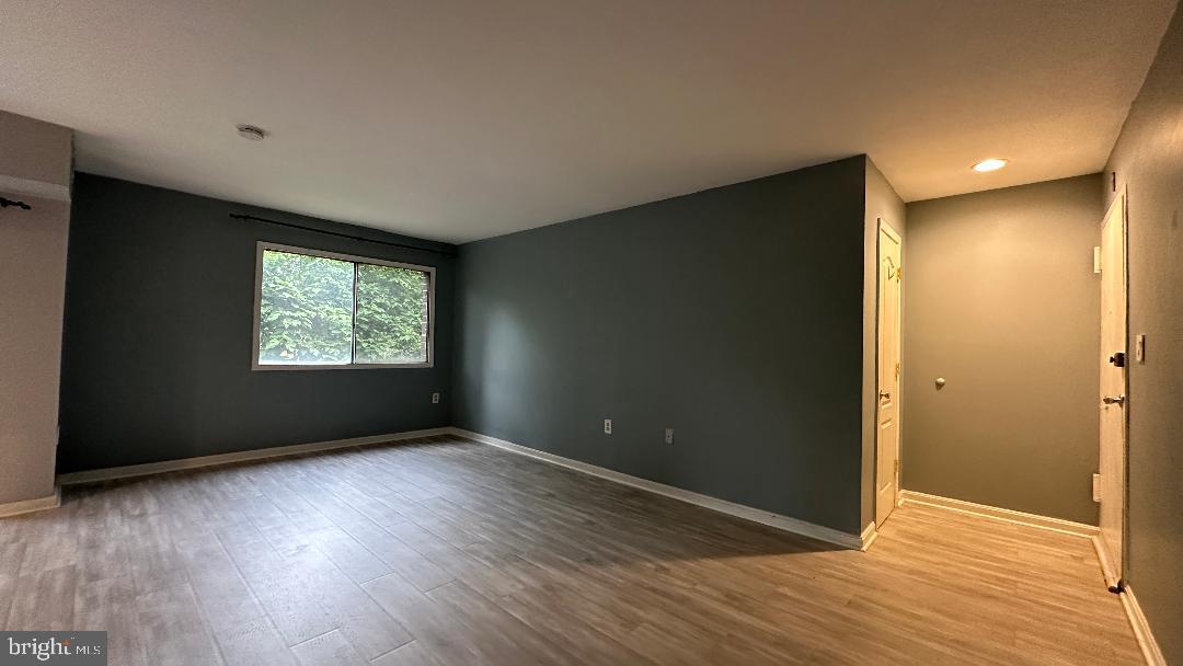 12703 LOTTE DR #102, WOODBRIDGE, Virginia 22192, 1 Bedroom Bedrooms, ,1 BathroomBathrooms,Residential,For sale,12703 LOTTE DR #102,VAPW2096670 MLS # VAPW2096670