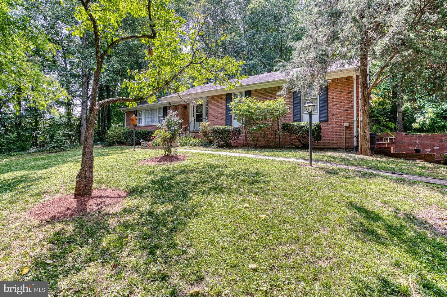 18305 FOX MOUNTAIN LN, CULPEPER, Virginia 22701, 3 Bedrooms Bedrooms, ,2 BathroomsBathrooms,Residential,For sale,18305 FOX MOUNTAIN LN,VACU2010746 MLS # VACU2010746