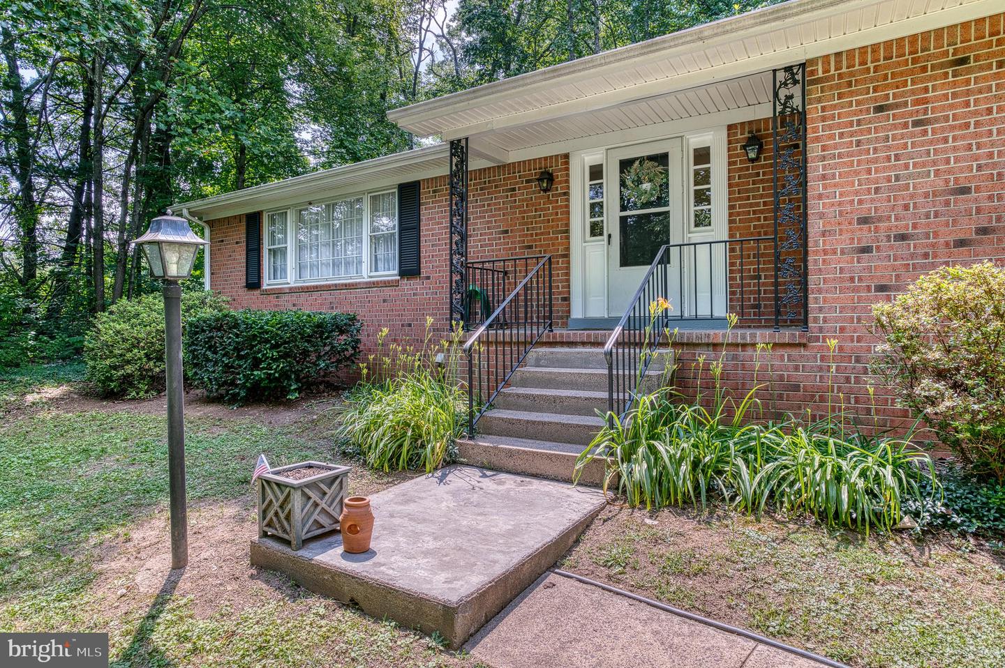 18305 FOX MOUNTAIN LN, CULPEPER, Virginia 22701, 3 Bedrooms Bedrooms, ,2 BathroomsBathrooms,Residential,For sale,18305 FOX MOUNTAIN LN,VACU2010746 MLS # VACU2010746