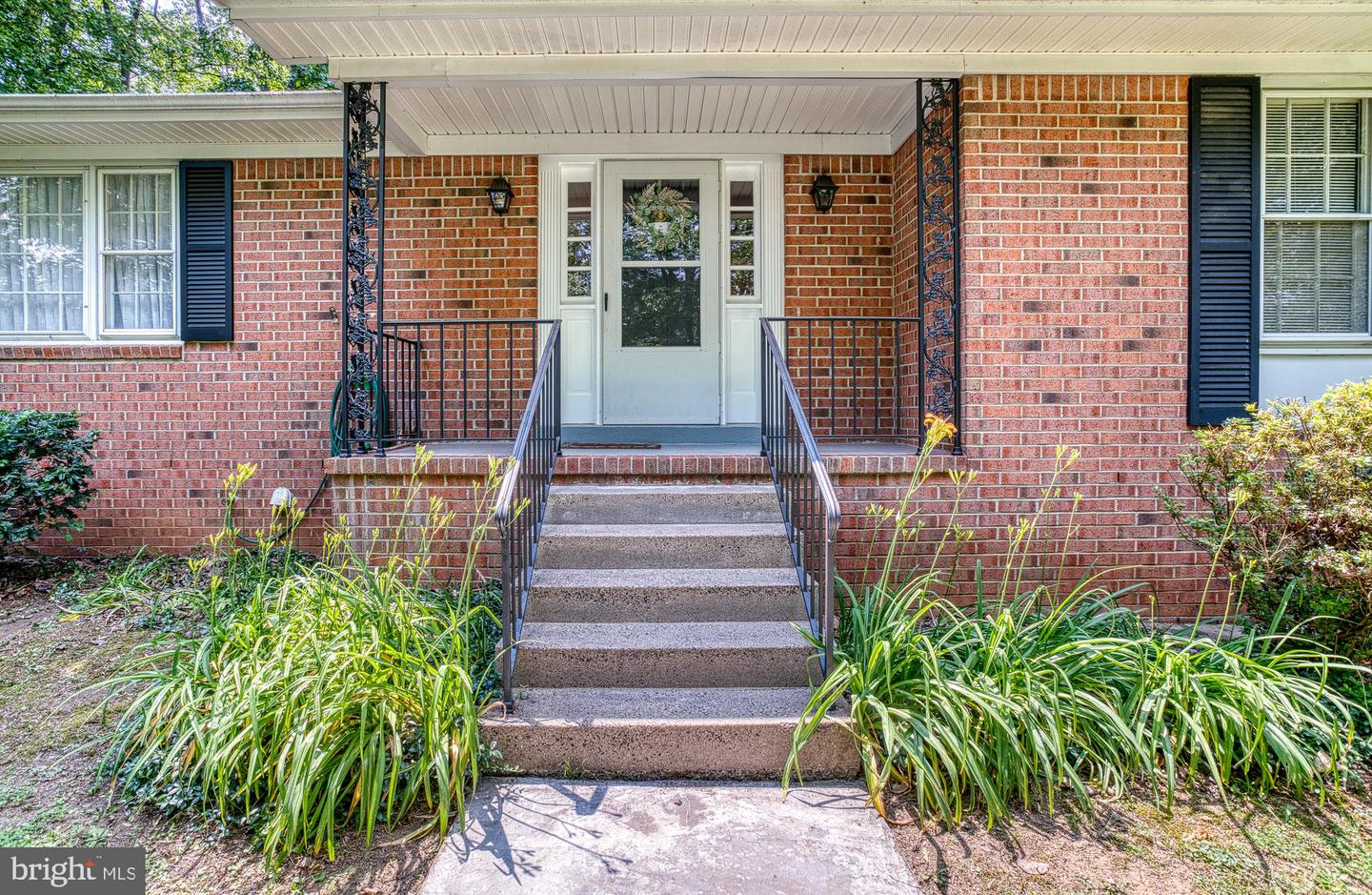 18305 FOX MOUNTAIN LN, CULPEPER, Virginia 22701, 3 Bedrooms Bedrooms, ,2 BathroomsBathrooms,Residential,For sale,18305 FOX MOUNTAIN LN,VACU2010746 MLS # VACU2010746