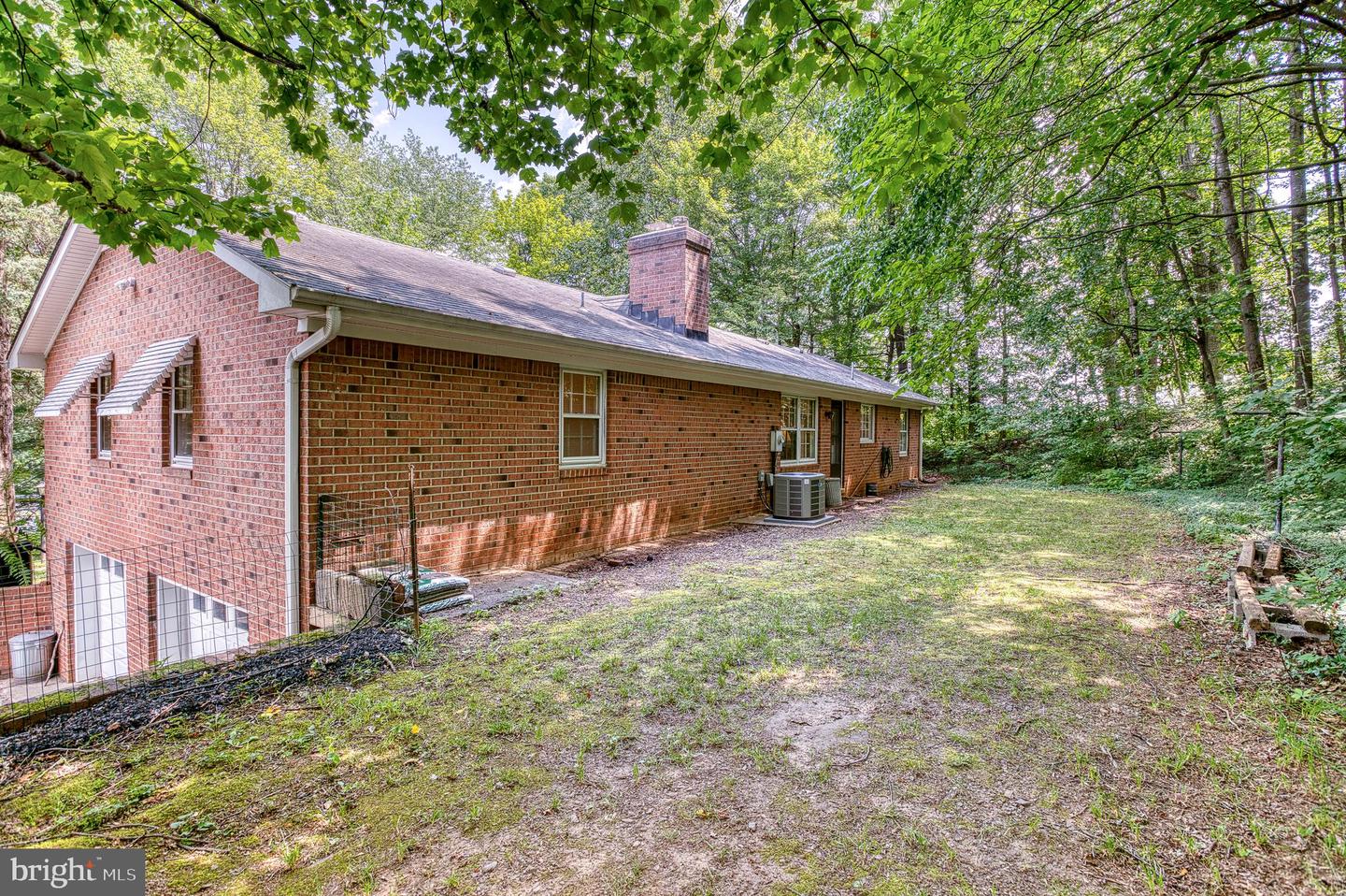 18305 FOX MOUNTAIN LN, CULPEPER, Virginia 22701, 3 Bedrooms Bedrooms, ,2 BathroomsBathrooms,Residential,For sale,18305 FOX MOUNTAIN LN,VACU2010746 MLS # VACU2010746