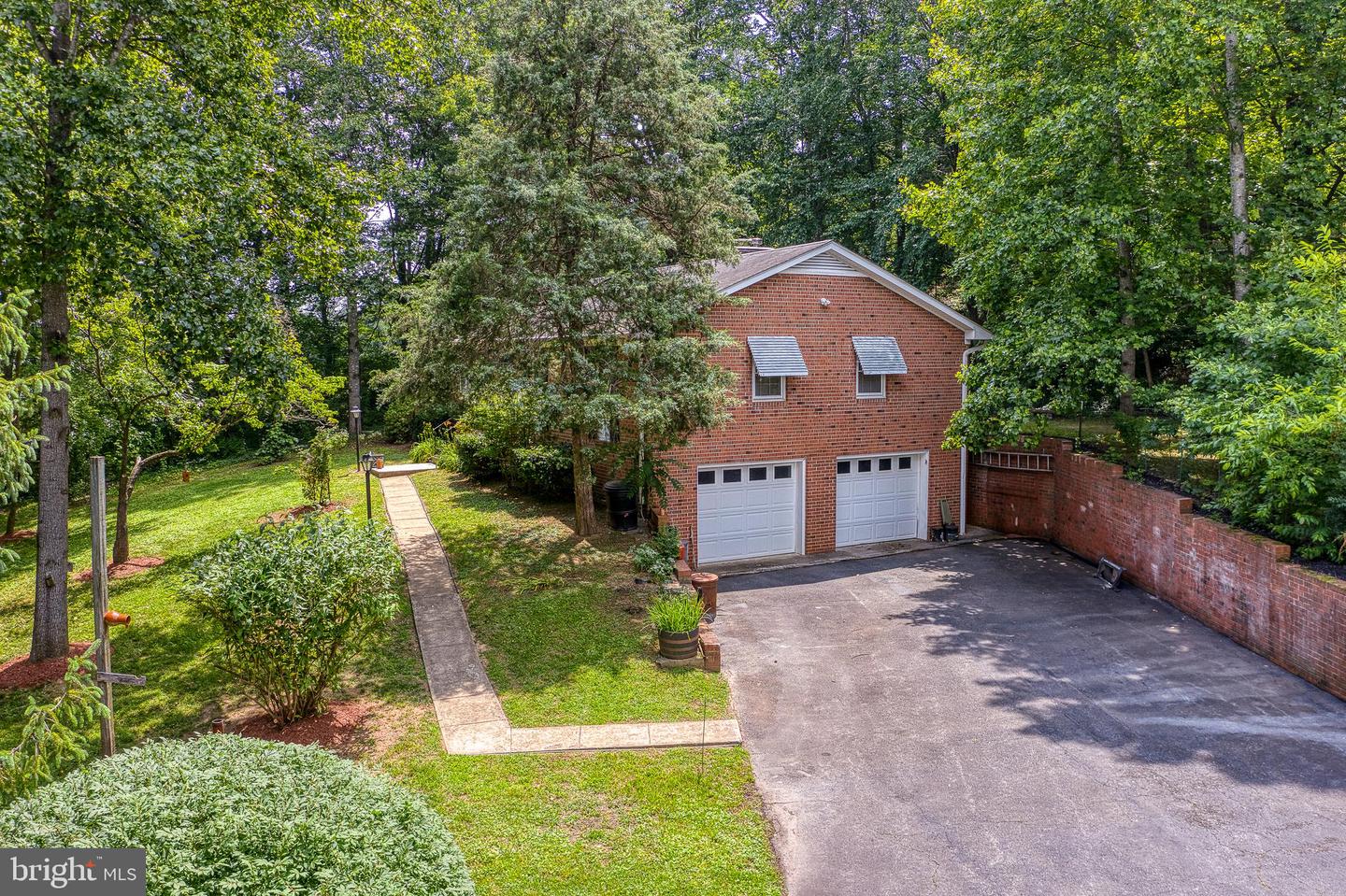 18305 FOX MOUNTAIN LN, CULPEPER, Virginia 22701, 3 Bedrooms Bedrooms, ,2 BathroomsBathrooms,Residential,For sale,18305 FOX MOUNTAIN LN,VACU2010746 MLS # VACU2010746